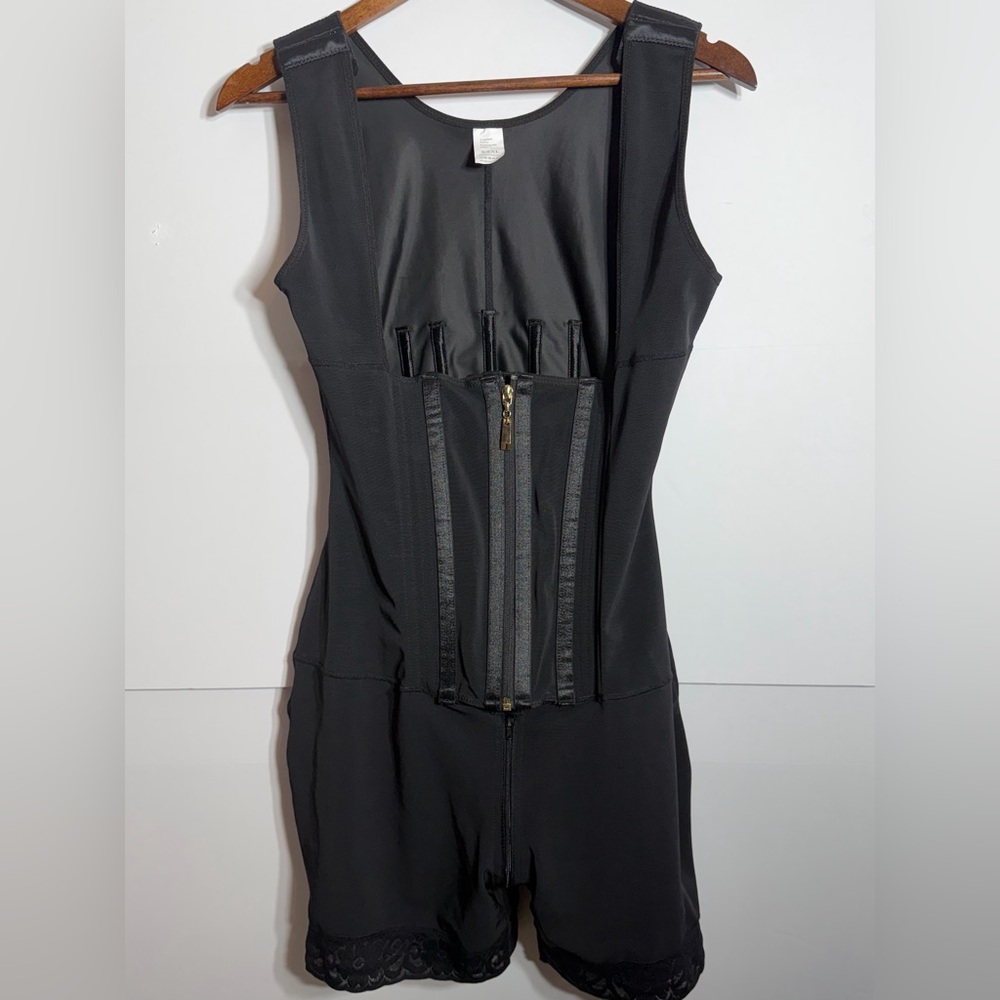Black Shapewear Full Bodysuit Girdle Body Sculpting